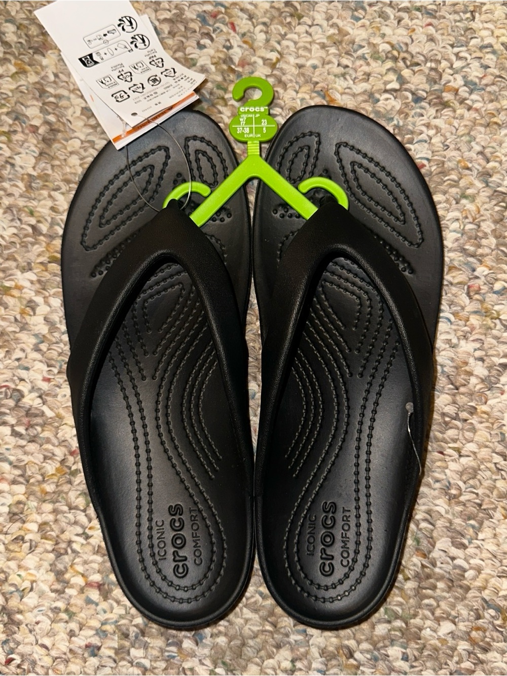 Crocs Kadee II Flip Flop Thong Sandal Women's 7 Black NEW 202492-001